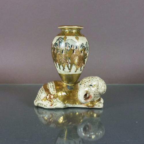 Antico vaso elefante ceramica